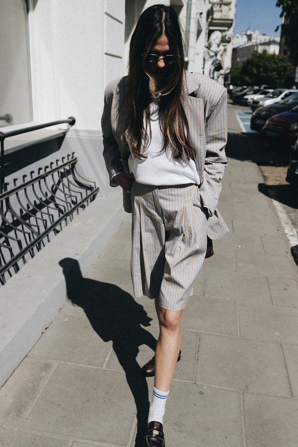 Bermudy Soft Lines